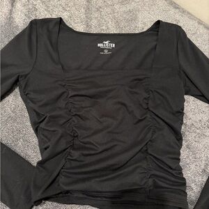 Hollister Women's Black Long Sleeve Ruched Tee